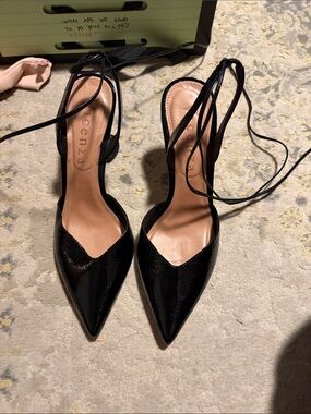 Cenza Black Pointed Toe Lace-Up Heels